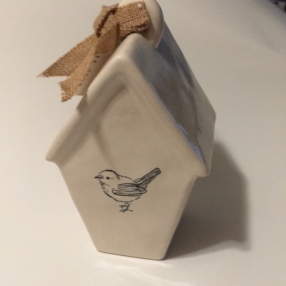 Rae Dunn Tapered birdhouse - Picture 2 of 3